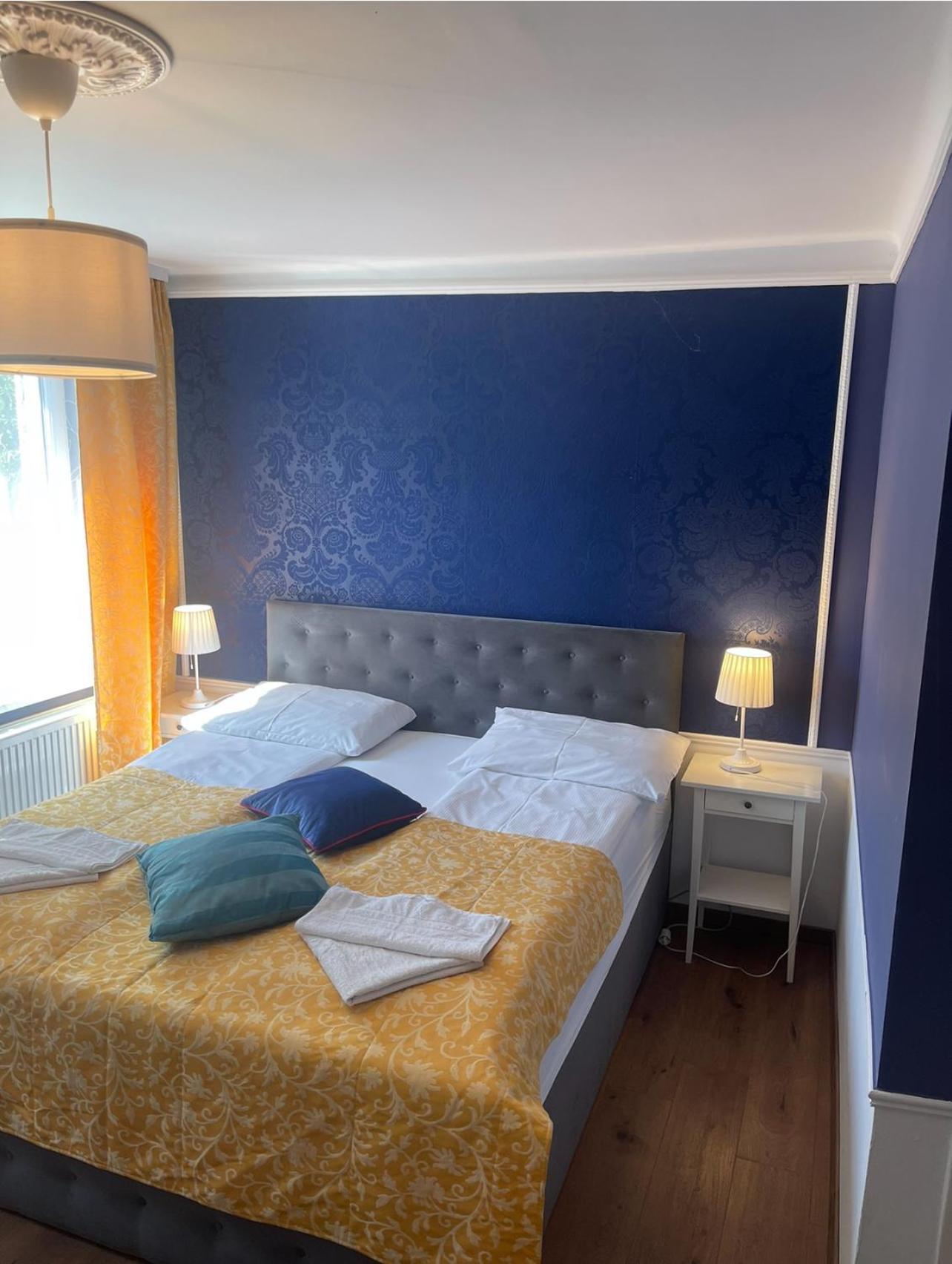 Corso, Zimmer & Fruehstueck Pressbaum Екстериор снимка